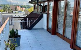 Residence Sarka Top